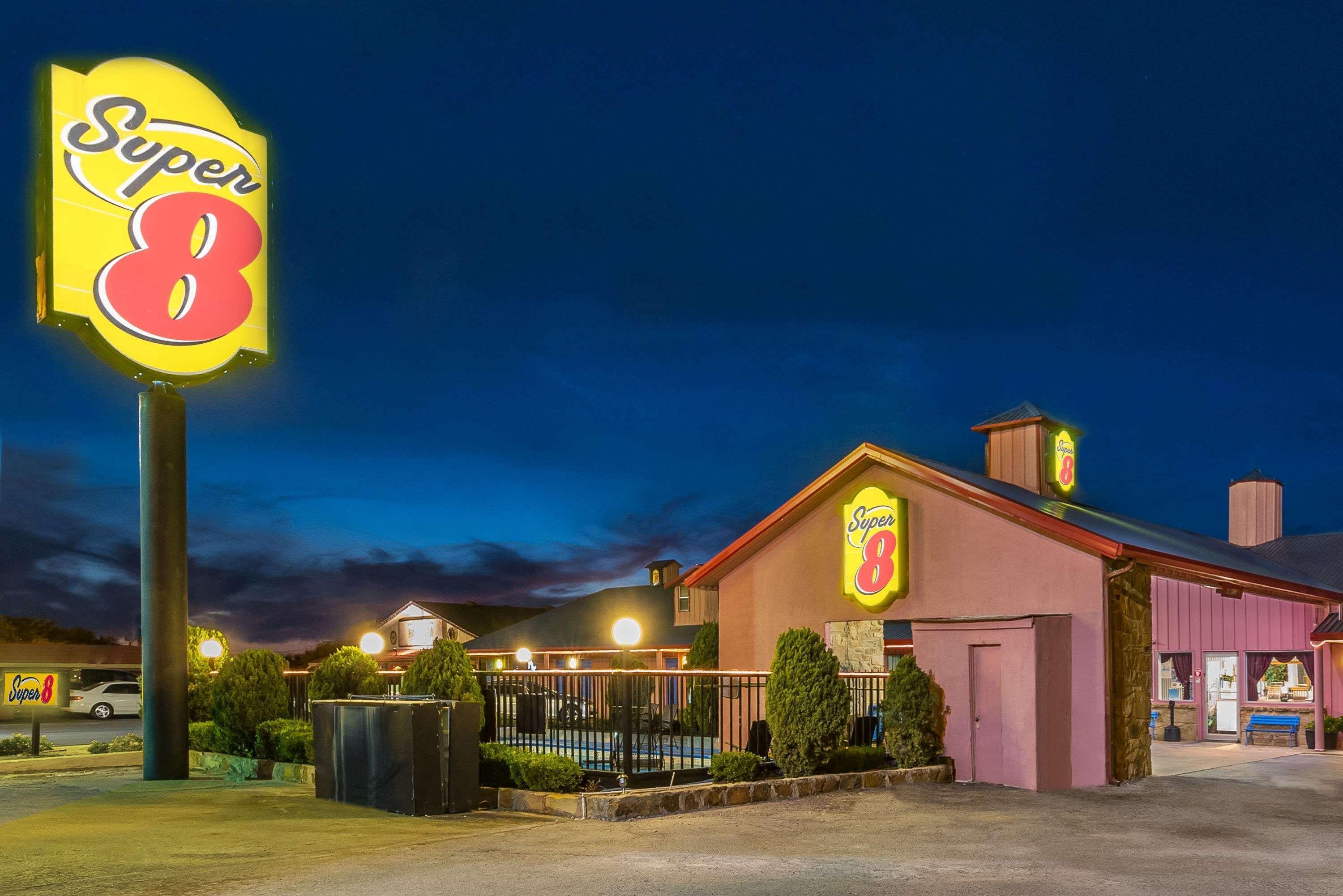 Super 8 By Wyndham 2*