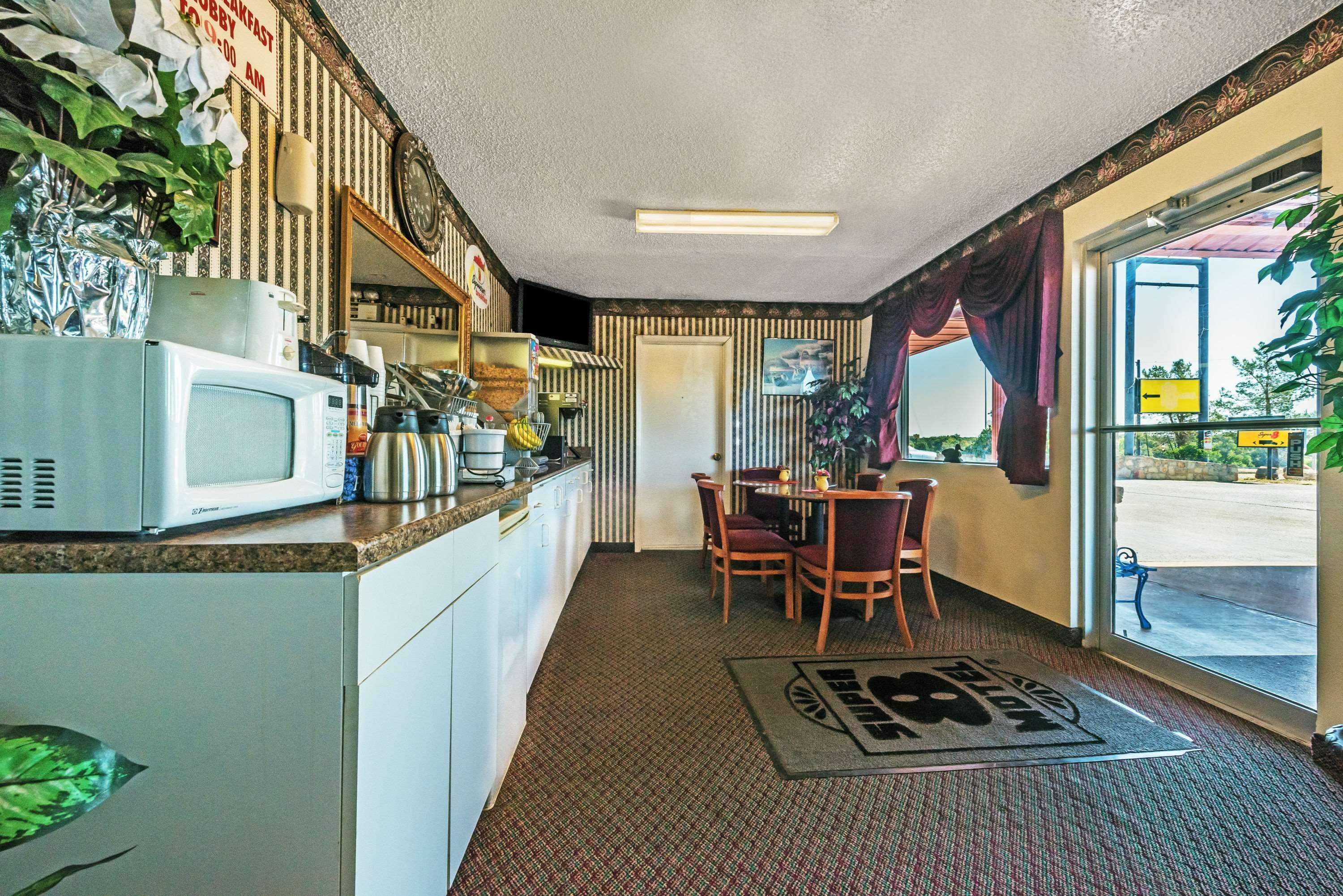 Super 8 By Wyndham
