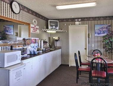Super 8 By Wyndham Eastland