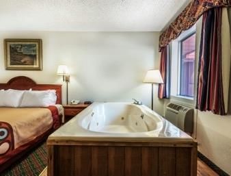 Super 8 By Wyndham Hotel